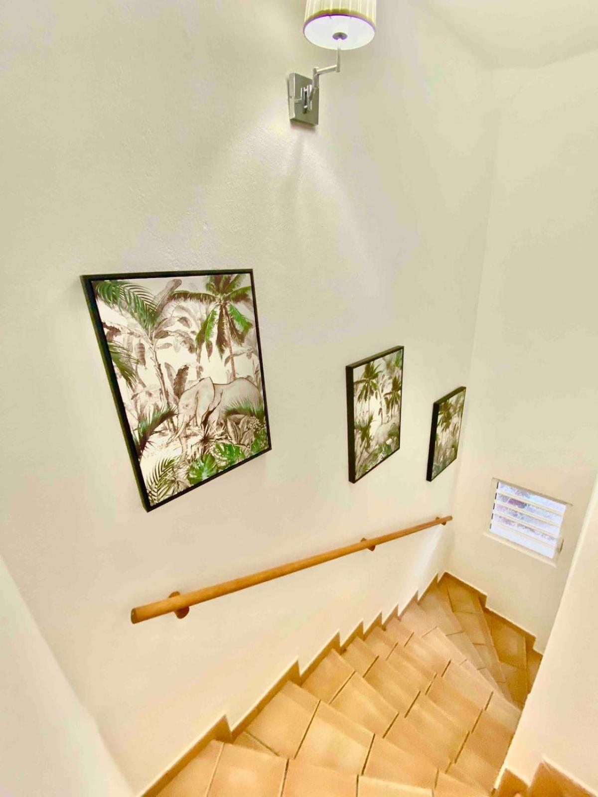 Villa Magellan, Walkable Orient Bay Beach, Private Pool 외부 사진