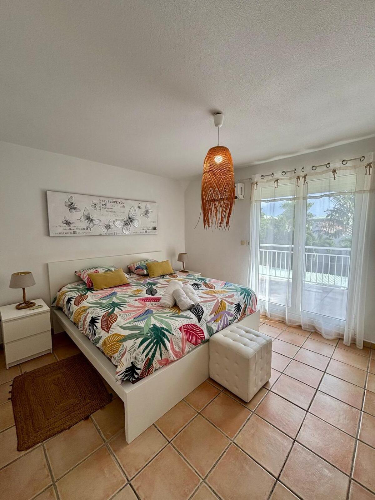 Villa Magellan, Walkable Orient Bay Beach, Private Pool 외부 사진
