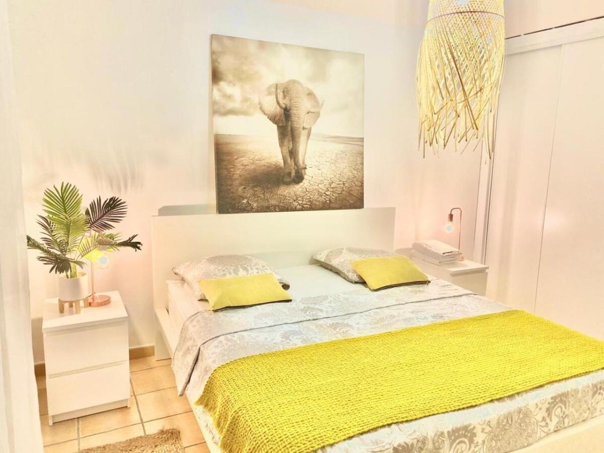 Villa Magellan, Walkable Orient Bay Beach, Private Pool 외부 사진