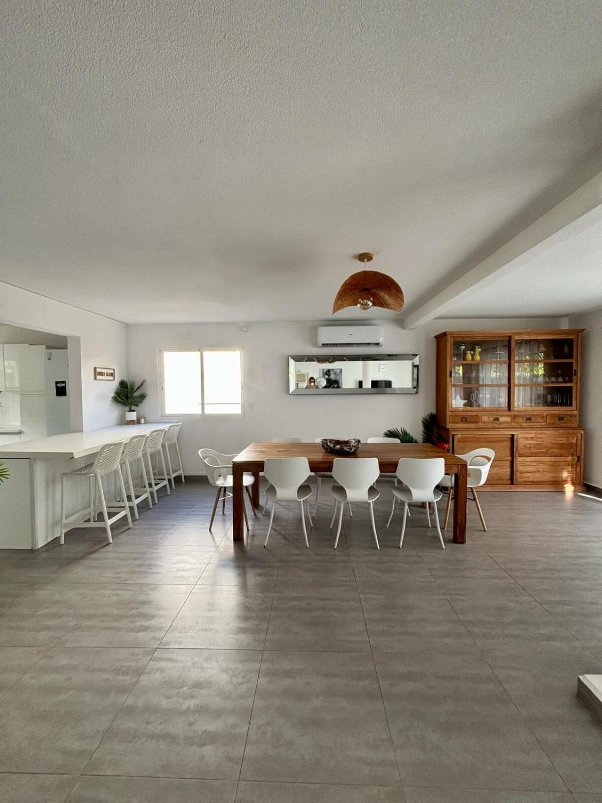Villa Magellan, Walkable Orient Bay Beach, Private Pool 외부 사진