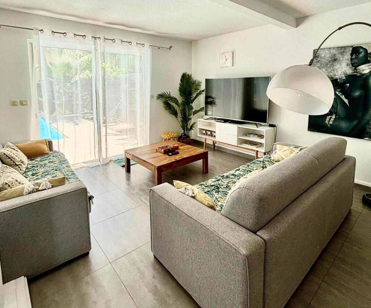 Villa Magellan, Walkable Orient Bay Beach, Private Pool 외부 사진